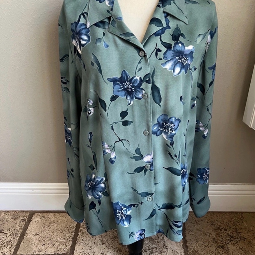 Alfred Dunner Women’s Blouse Size 18 XL Green Printed Button Down Collared Top - Picture 9 of 9